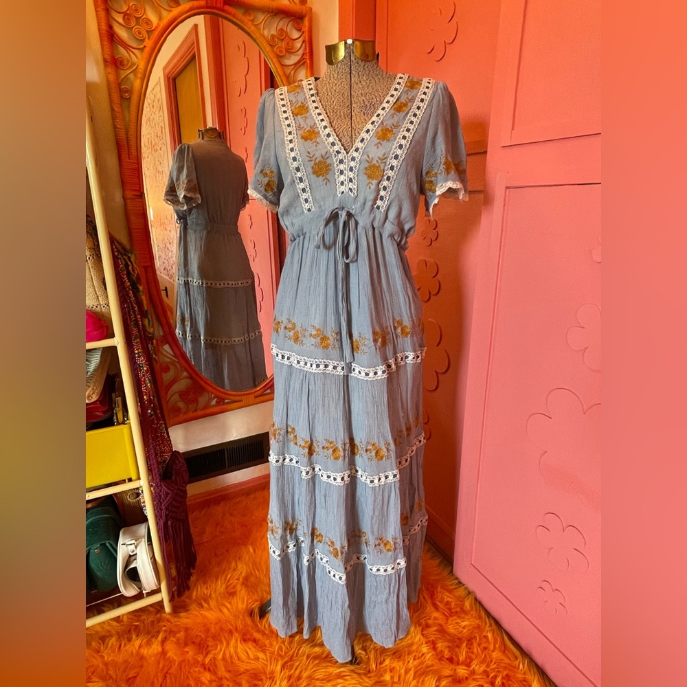 Boho Lace Trim Maxi Dress
